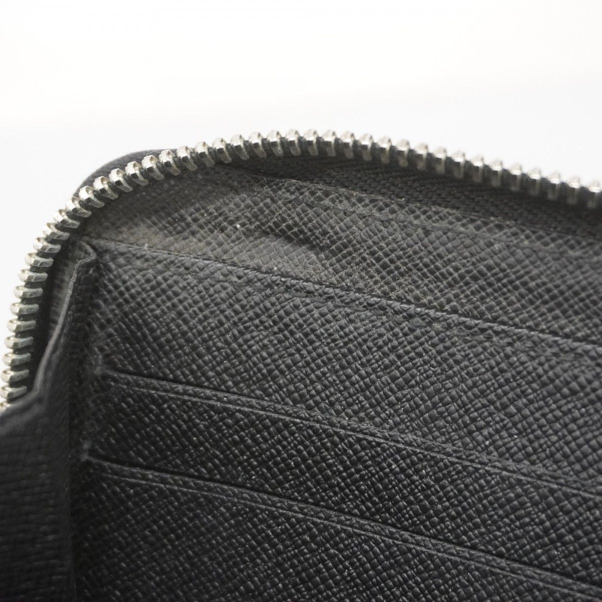 5hb1371-h】ルイヴィトン 長財布 エピ ジッピーウォレット M60072  