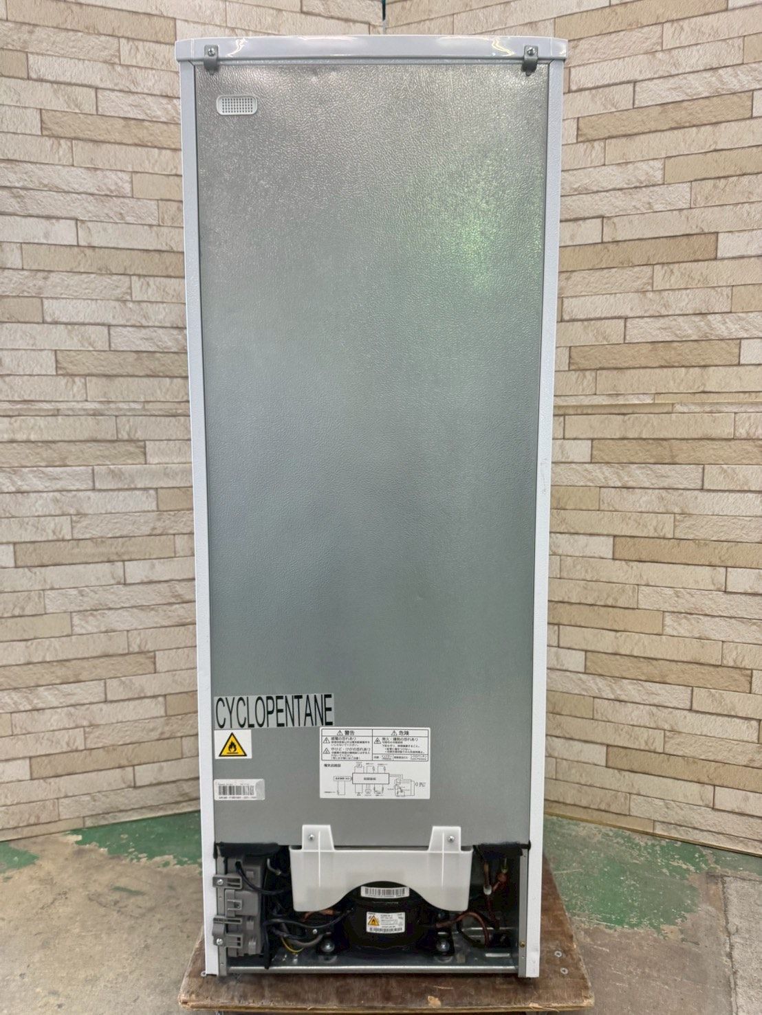 大阪送料無料☆3か月保障付き☆冷蔵庫☆ヤマダ☆2ドア☆2022年☆YRZ