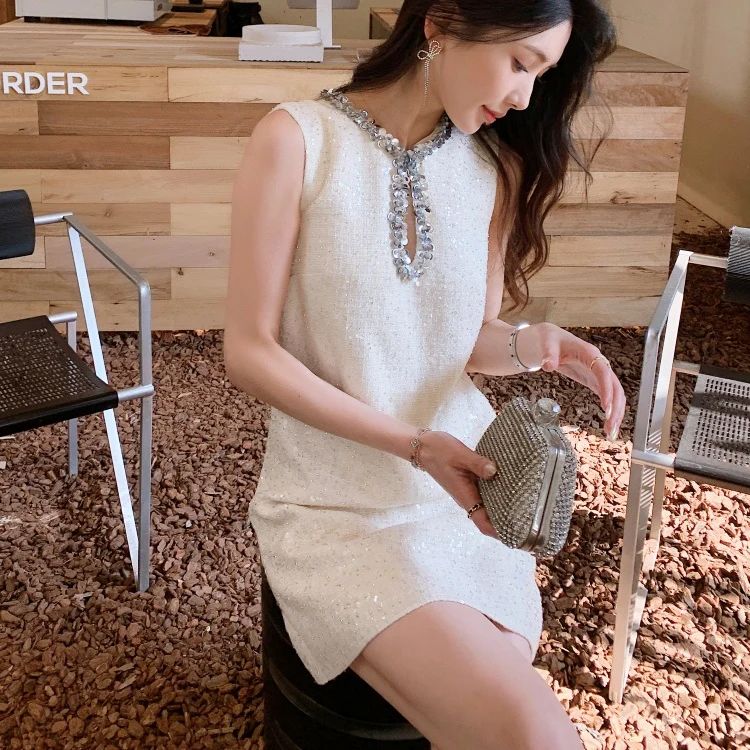 ノースリーブ スパンコールデザイン ミニワンピース ホワイト ライト  