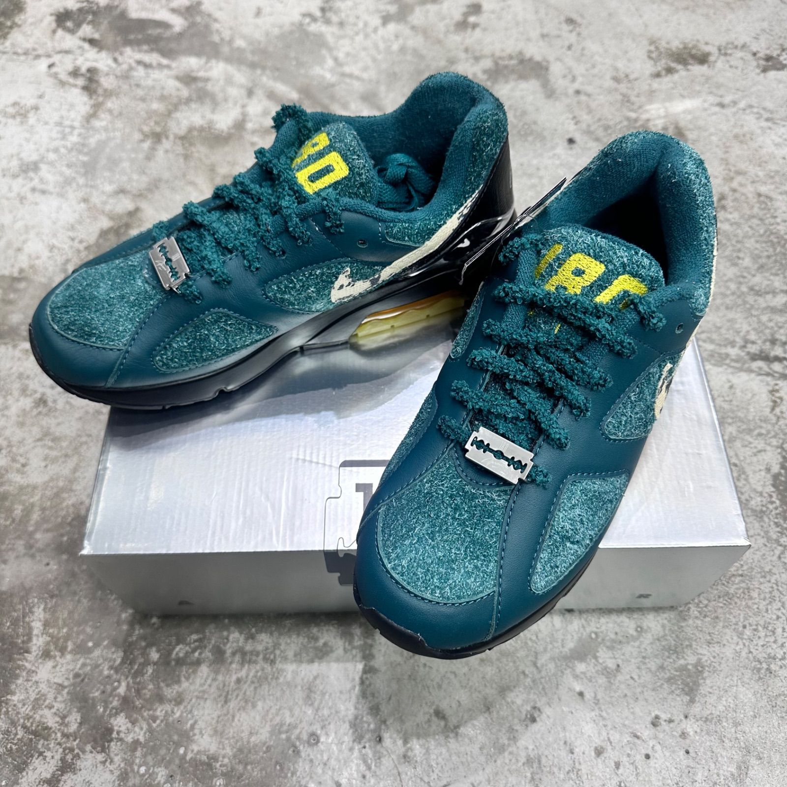 未使用品 Apron Records × NIKE Air Max 180 