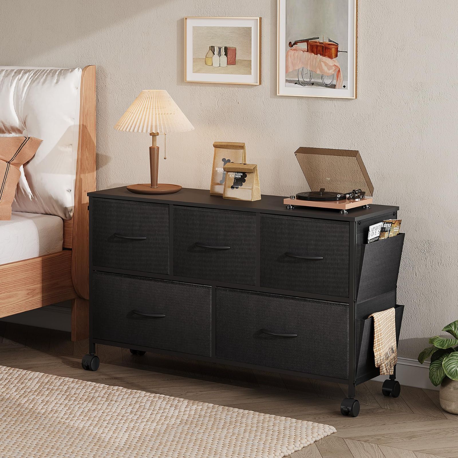 人気商品 洋服タンス 大容量 引き出し 布製 衣類収納 収納チェスト おしゃれ 北欧 リビング収納 ローチェスト シンプル 箪笥 2段5杯 サイドポケット付き ブラック キャスター付き タンス ASNG607 チェスト WLIVE WWW_KANDAIZUMI_COM