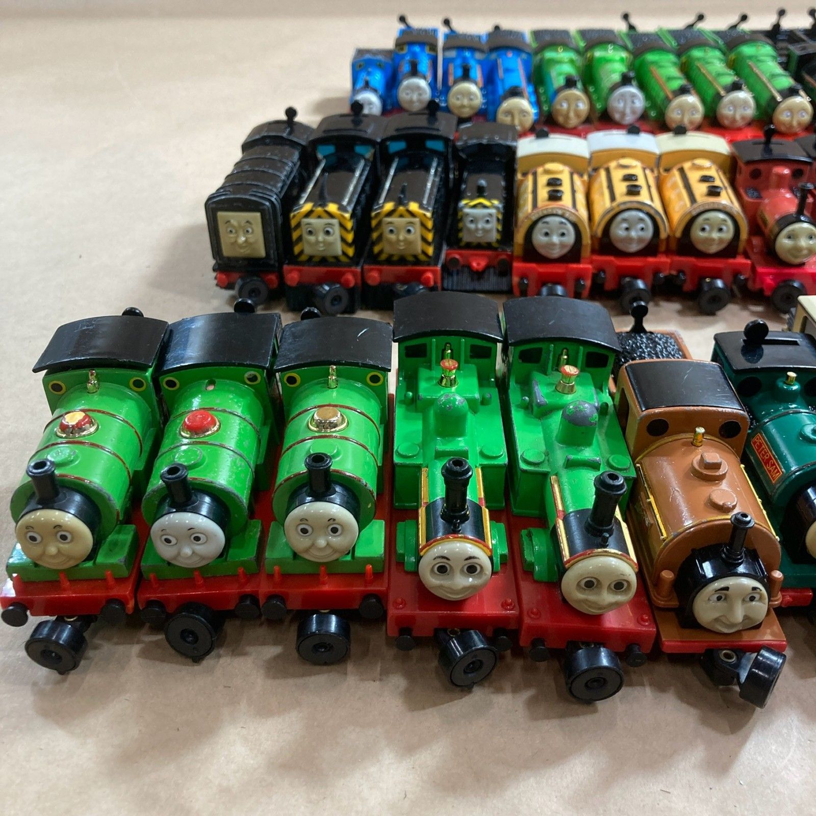 ☆ きかんしゃトーマス エンジンコレクション 48点 まとめ商品 ダック