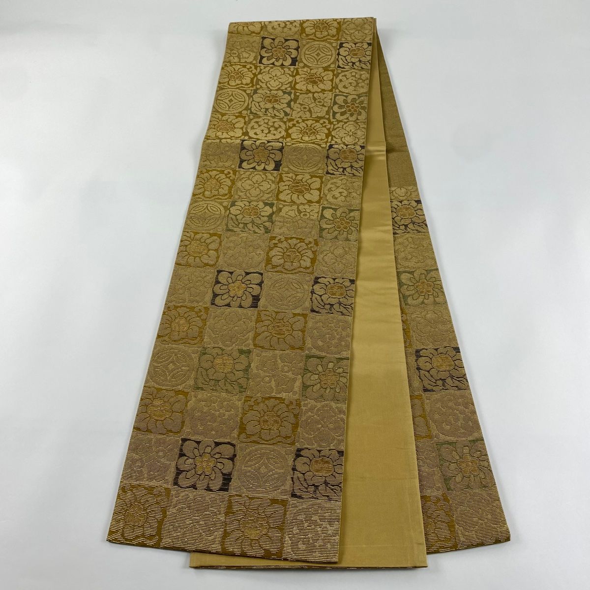 専用ページ　正絹　新品未使用品　夏の全通袋帯【七宝　小花】No2785 A9275 ○高級 正絹 唐織 六通 袋帯 七宝 - メルカリ