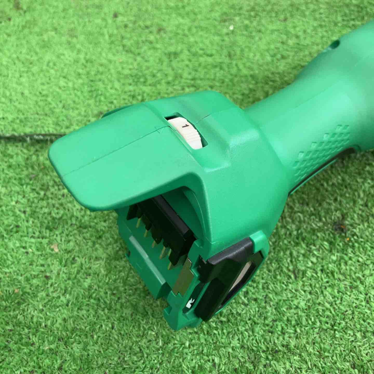 HIKOKI コードレスディスクグラインダ