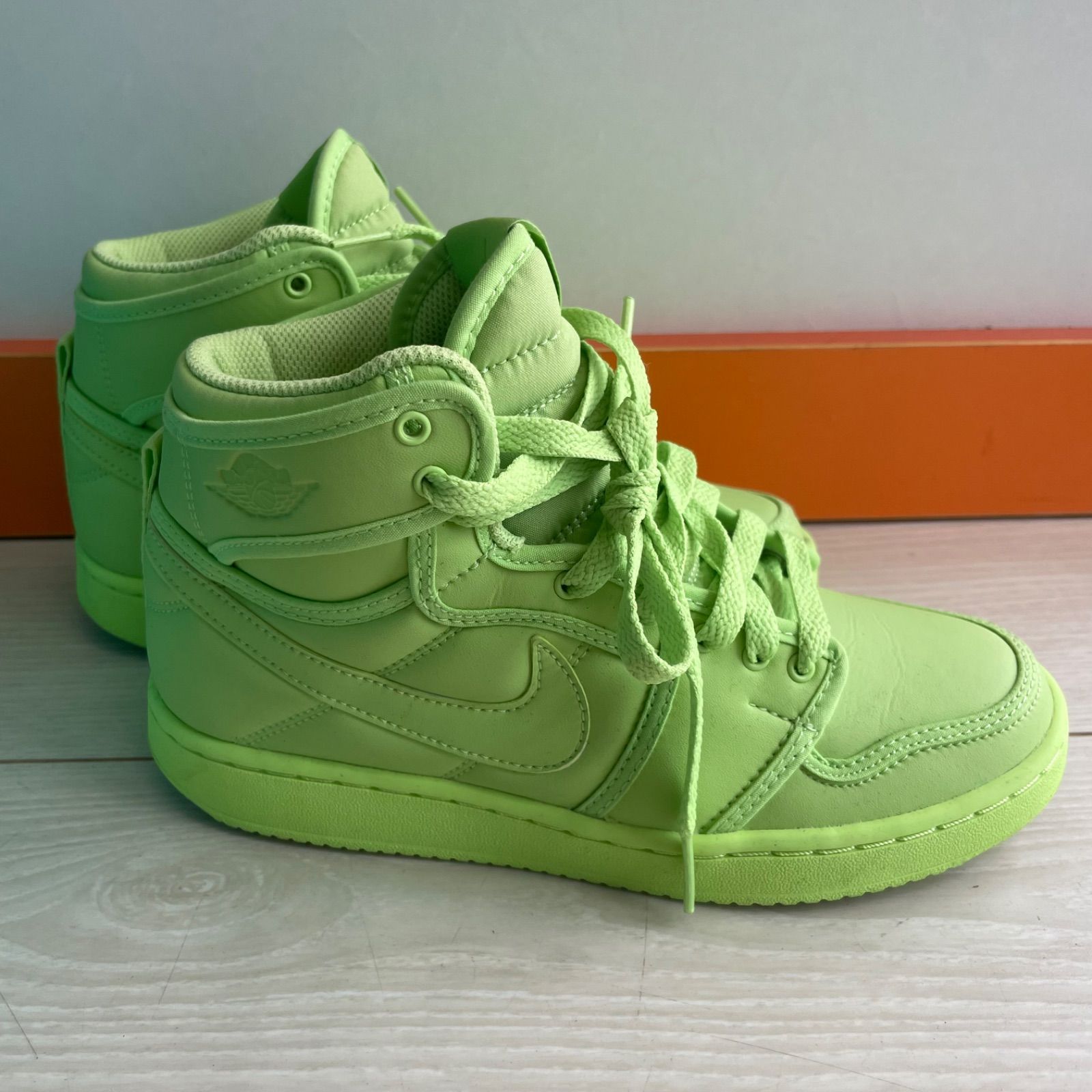 Billie Eilish NIKE エアジョーダン1 ビリーアイリッシュ - メルカリ