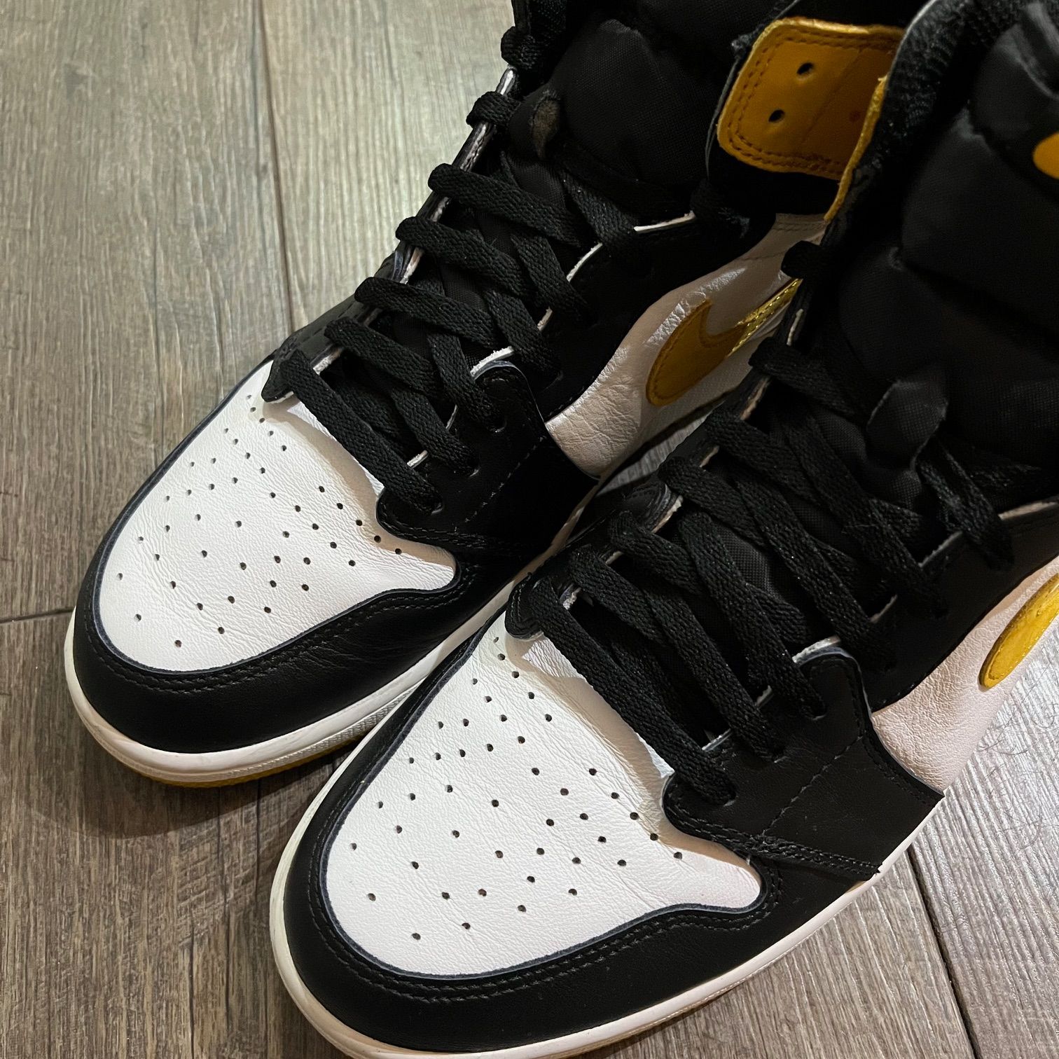 国内正規 NIKE AIR JORDAN 1 RETRO HIGH OG 555088-109 YELLOW OCHRE 