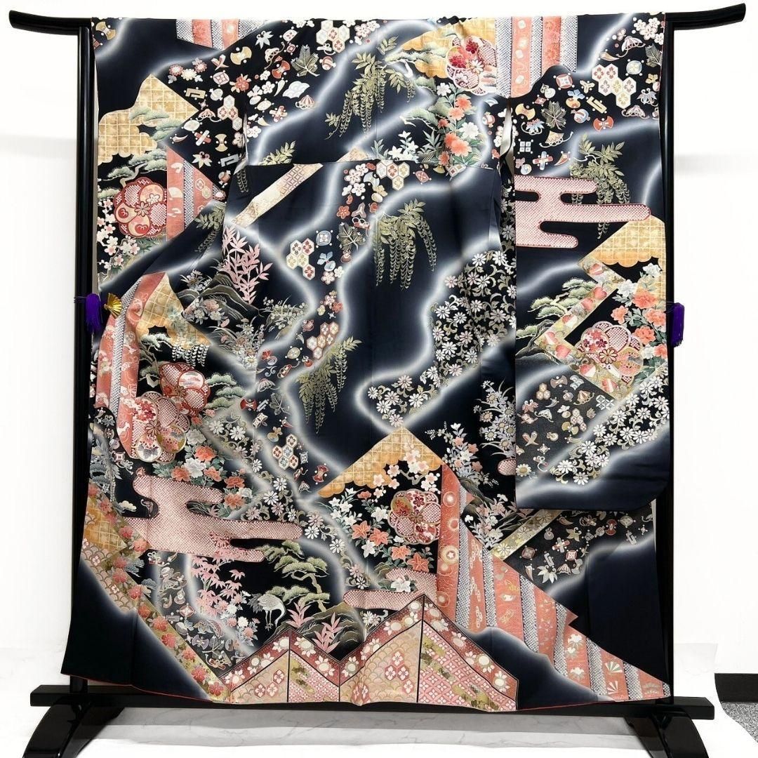 振袖　襦袢セット　金彩　牡丹　縦縞　花模様　成人式 晴れの日 着物 052a p 金彩 銀彩 霞 花模様 宝尽くし 振袖 襦袢セット 晴れの日 着物