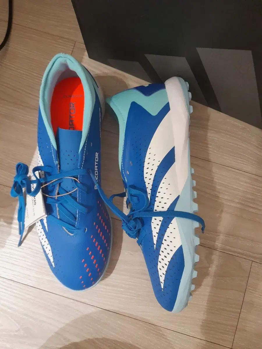 サッカーシューズ
