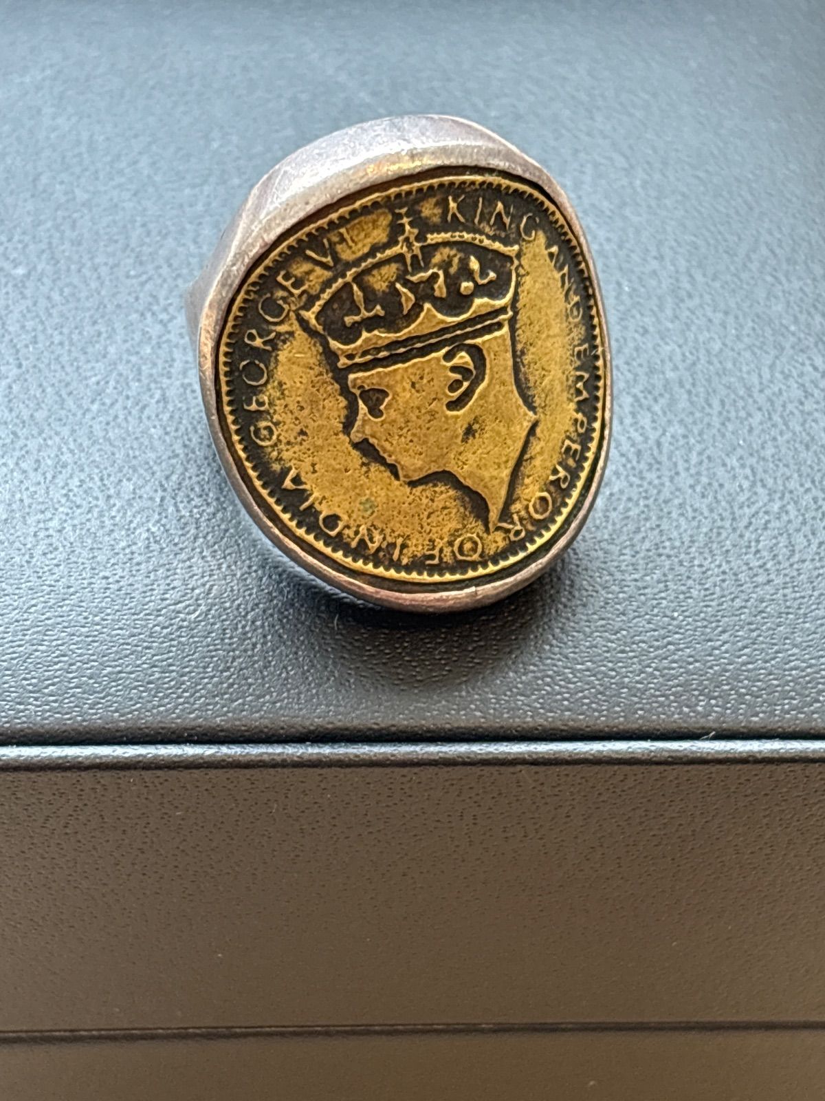 エジプト土産 ファラオ ツタンカーメン 真鍮 ピラミッド 棺