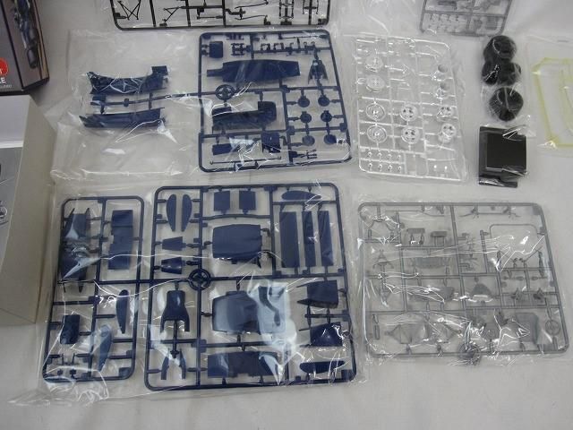  未組立 プラモデル エブロ 1 20 ROB WALKER Team Lotus type 72 C 1970 プラモデル おもちゃ