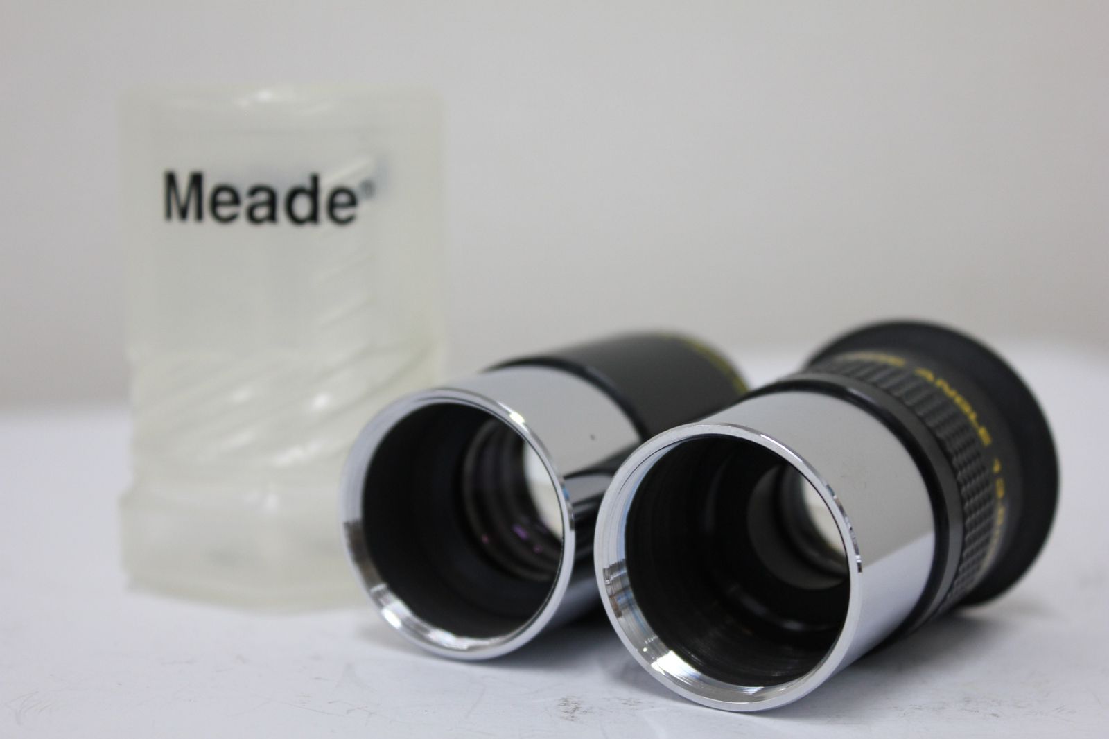 返品保証 Meade Super Wide Angle 13.8mm 18mm Multi-Coated アイピース 2本セット e3201