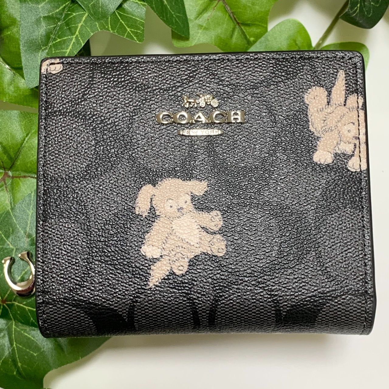 COACH スナップ ウォレット・ハッピー ドッグ 子犬 二つ折り財布