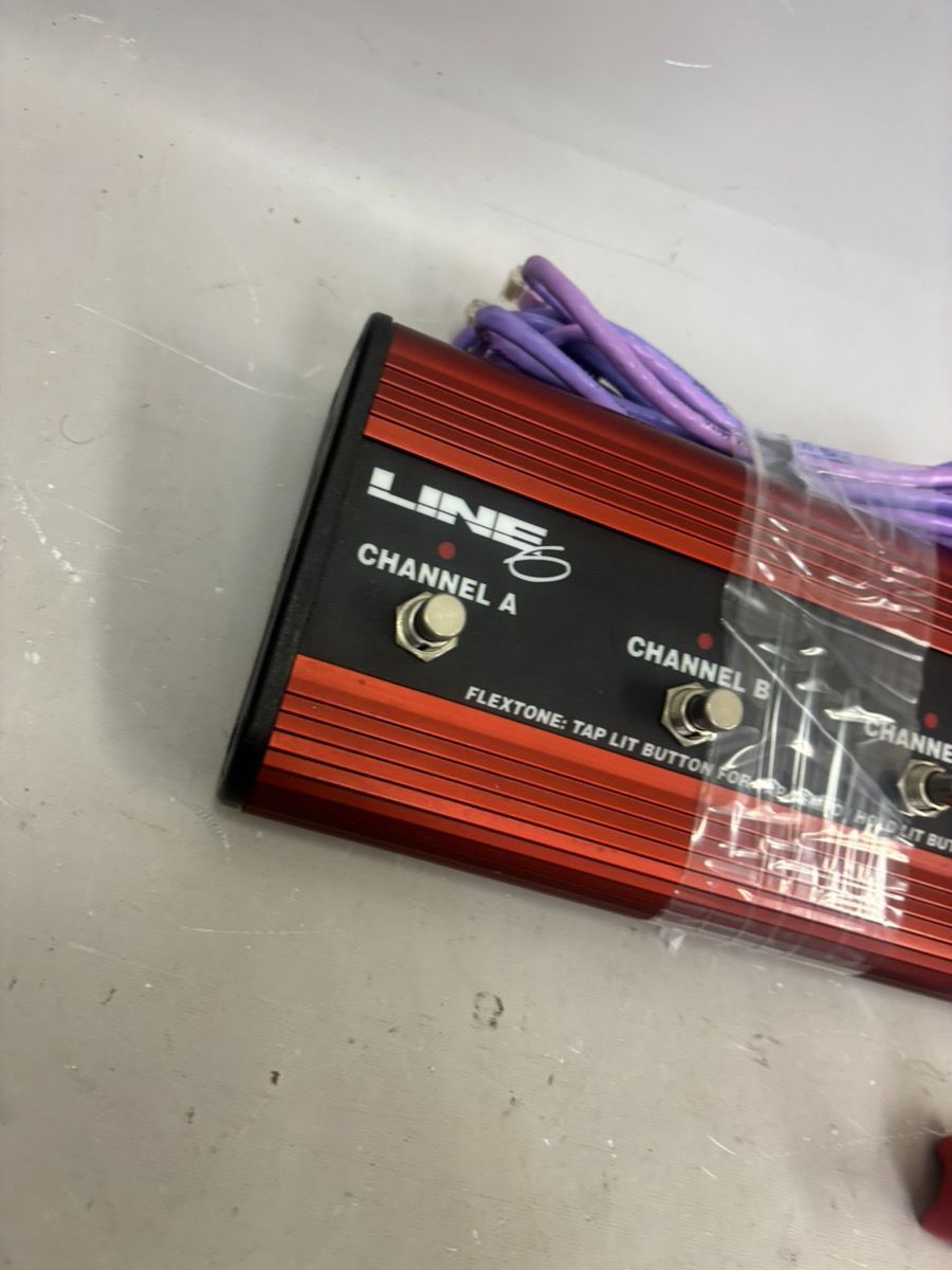 LINE6 FBVEXPRESSフットコントローラー⭐︎ギターエフェクター Line 6 FBV Express MKII Guitar Footswitch Black | Guitar Center