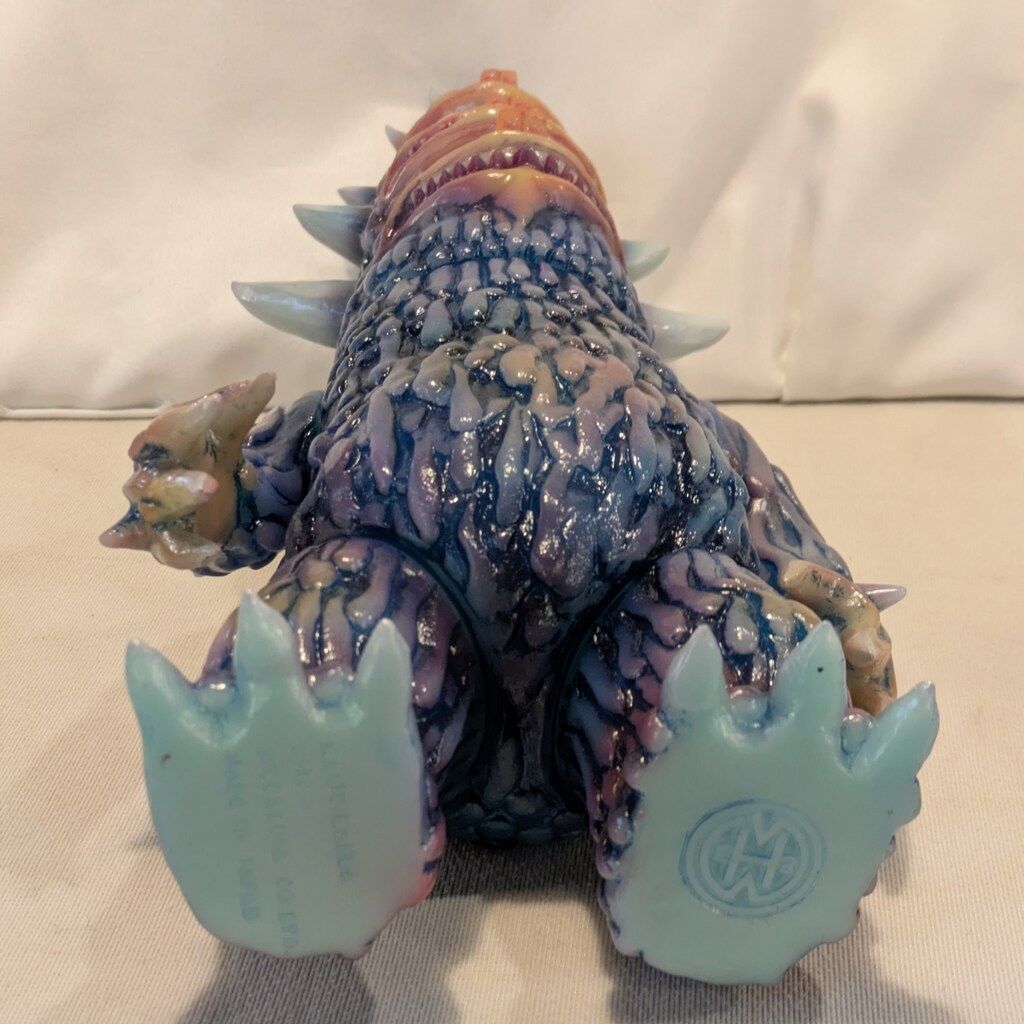 シカルナ工房 KANDA 蓄光成型/青/茶/金 【公式通販】