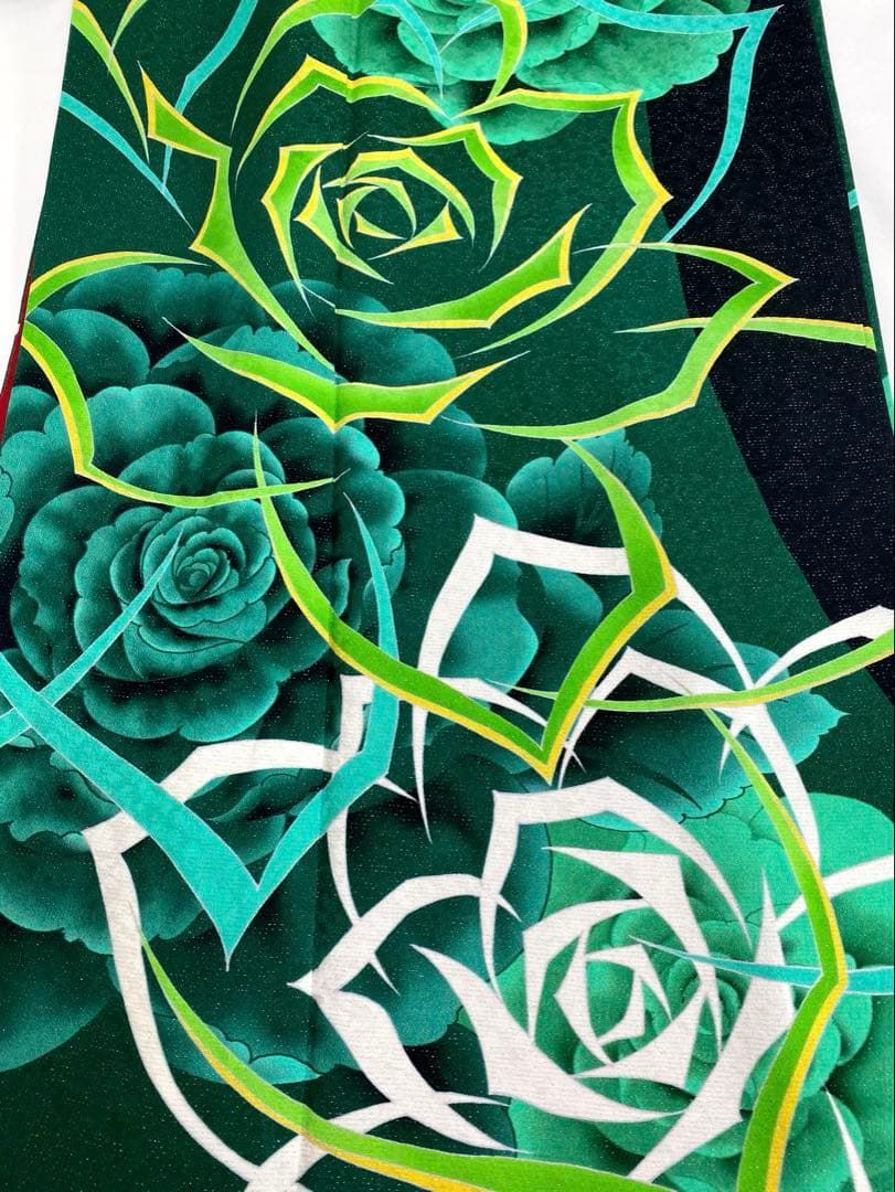 振袖 豪華 銀通し 紋意匠 大輪 薔薇 身丈173cm 撥水加工済 - メルカリ