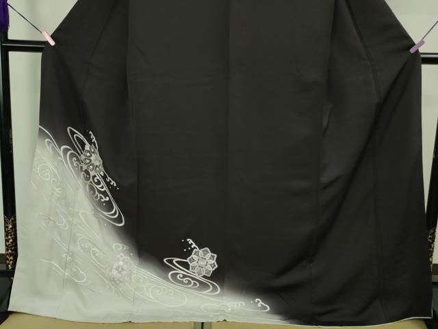 平和屋本店□極上 訪問着 刺繍 正倉院花文 暈し染め 銀彩 紫黒色地