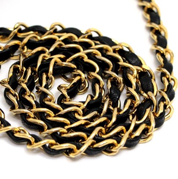 シャネル CHANEL ミニマトラッセ チェーンショルダーバッグ ラム 黒 G  