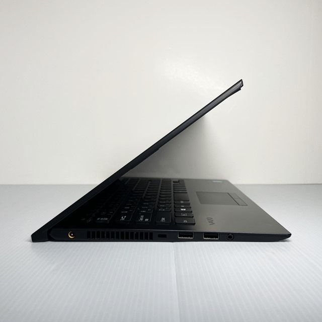 Windows11でバッテリー約7時間☆軽量薄型モデル持運び最適なVAIO Pro