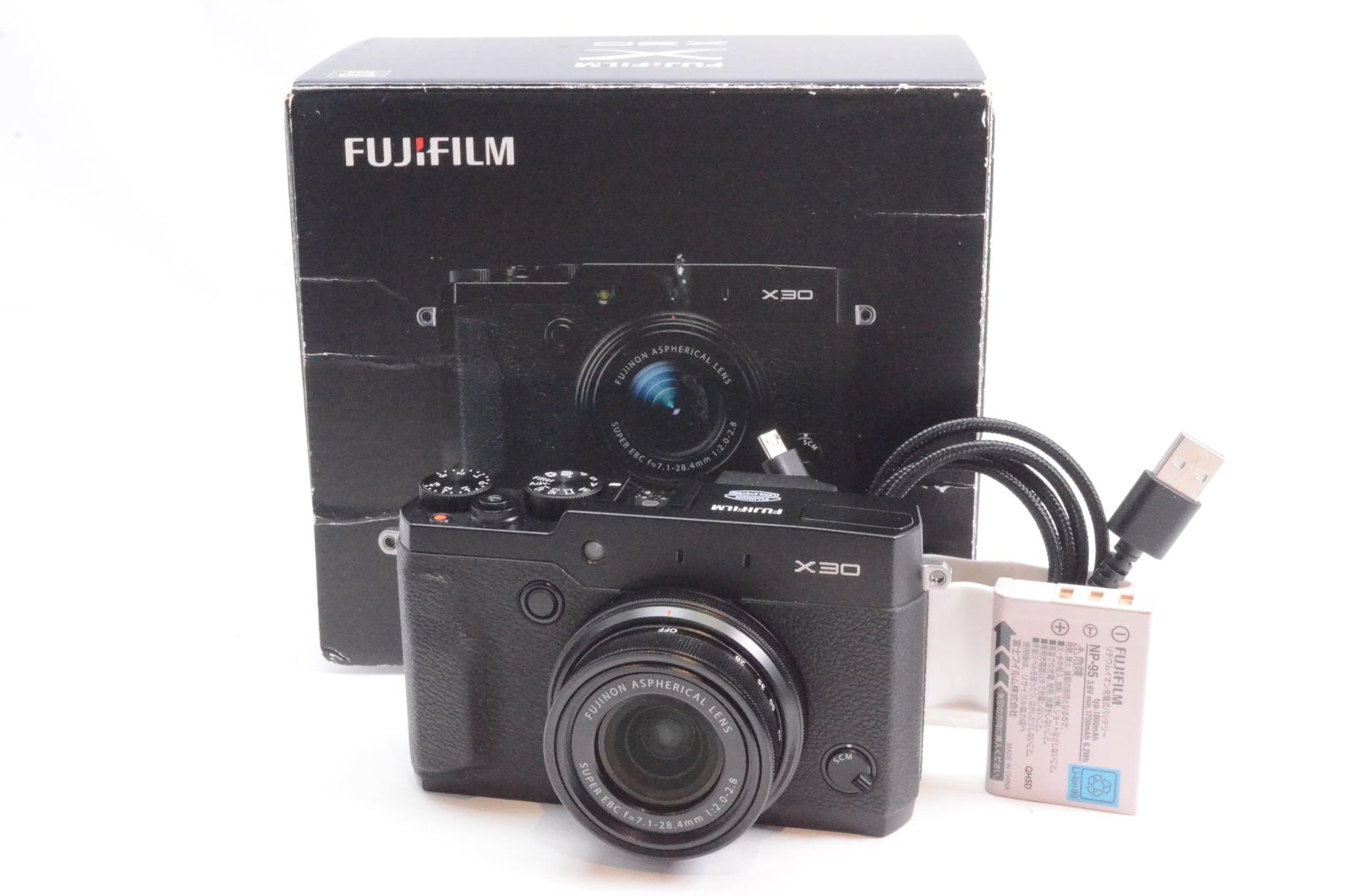 FUJIFILM X30 GANREF 注目製品レビュー ～FUJIFILM X30編～ レビュー