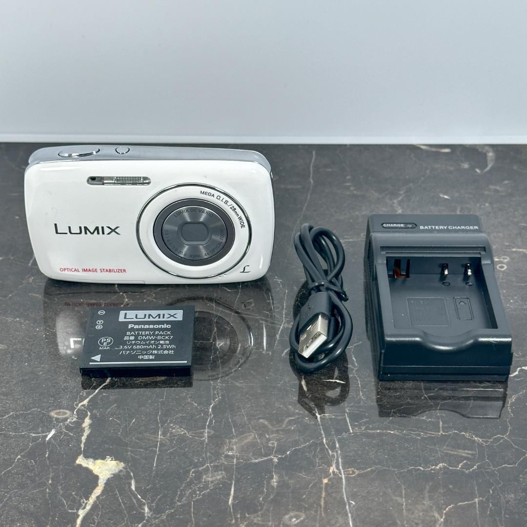 Panasonic LUMIX DMC-S1 ホワイト - メルカリ