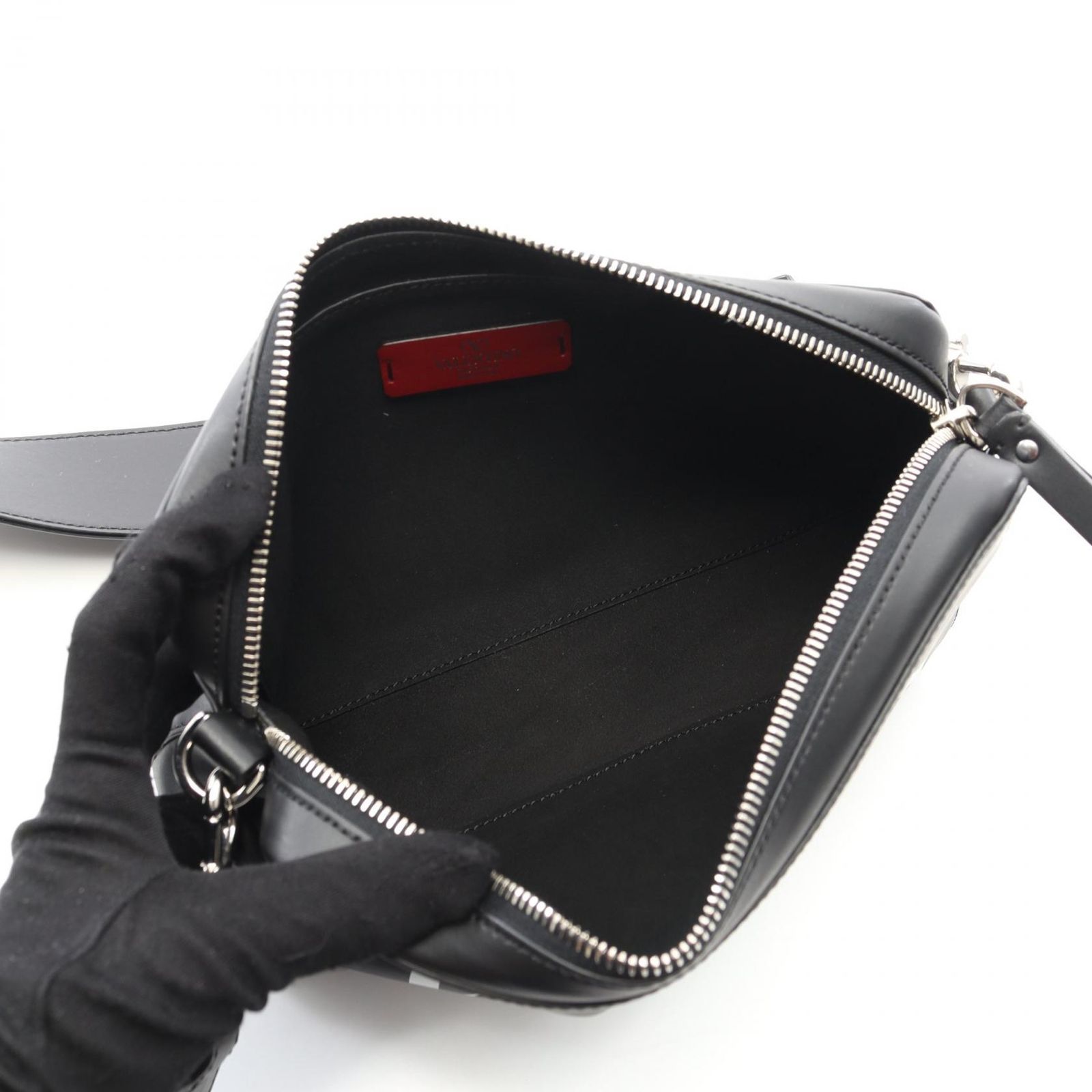 VALENTINO ヴァレンチノ VLTN ロゴ レザー ネックストラップ