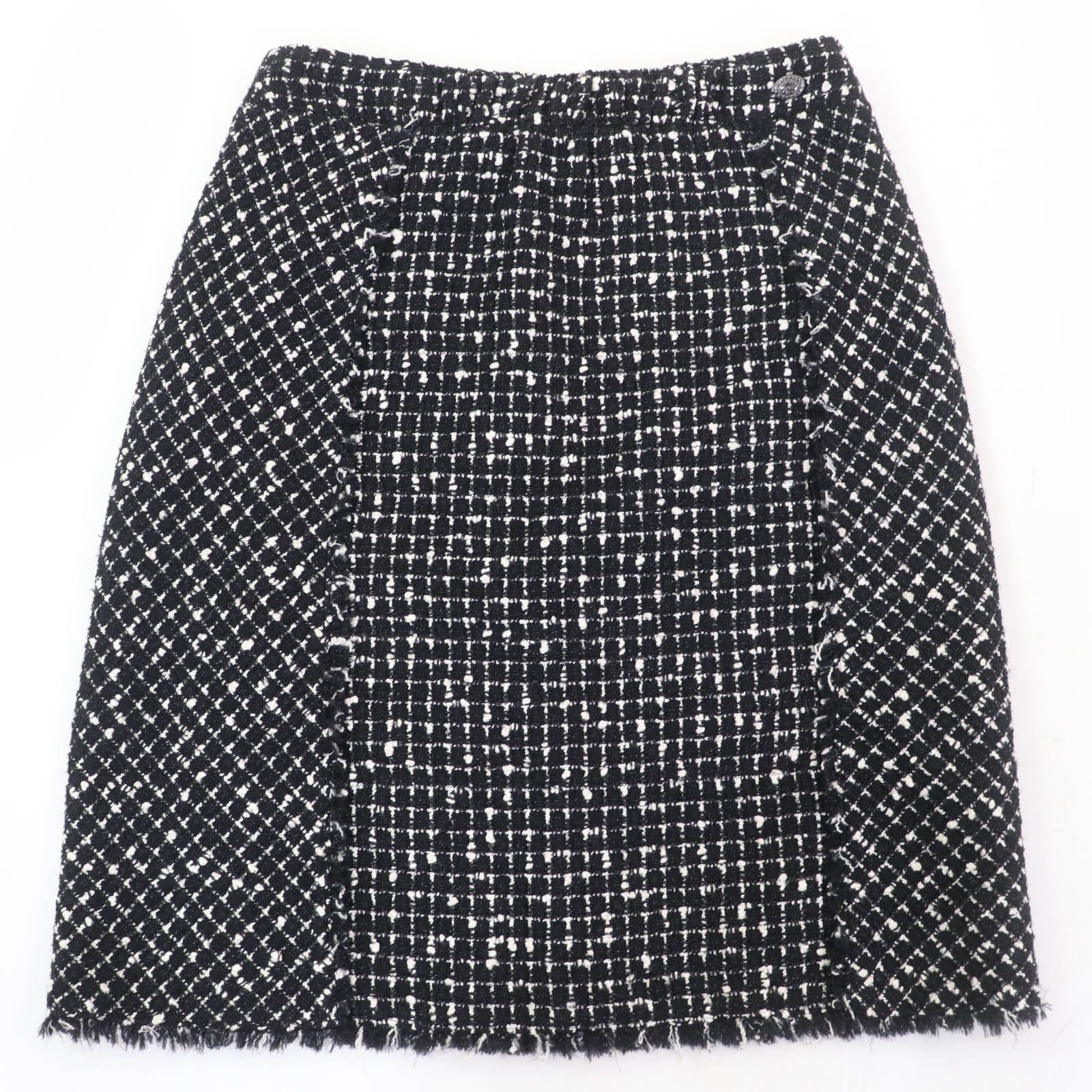シャネル　ブラック　ゴールドラメ　CCボタン　ツイードスカート 美品】CHANEL シャネル スカート ココマーク 金ボタン ブラック