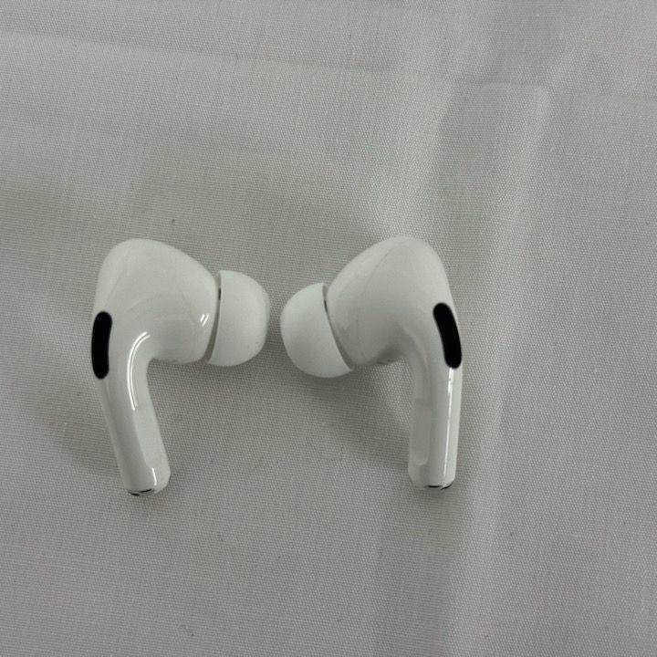 良品】Apple AirPods Pro 第1世代（後期モデル） / MLWK3J/A - メルカリ