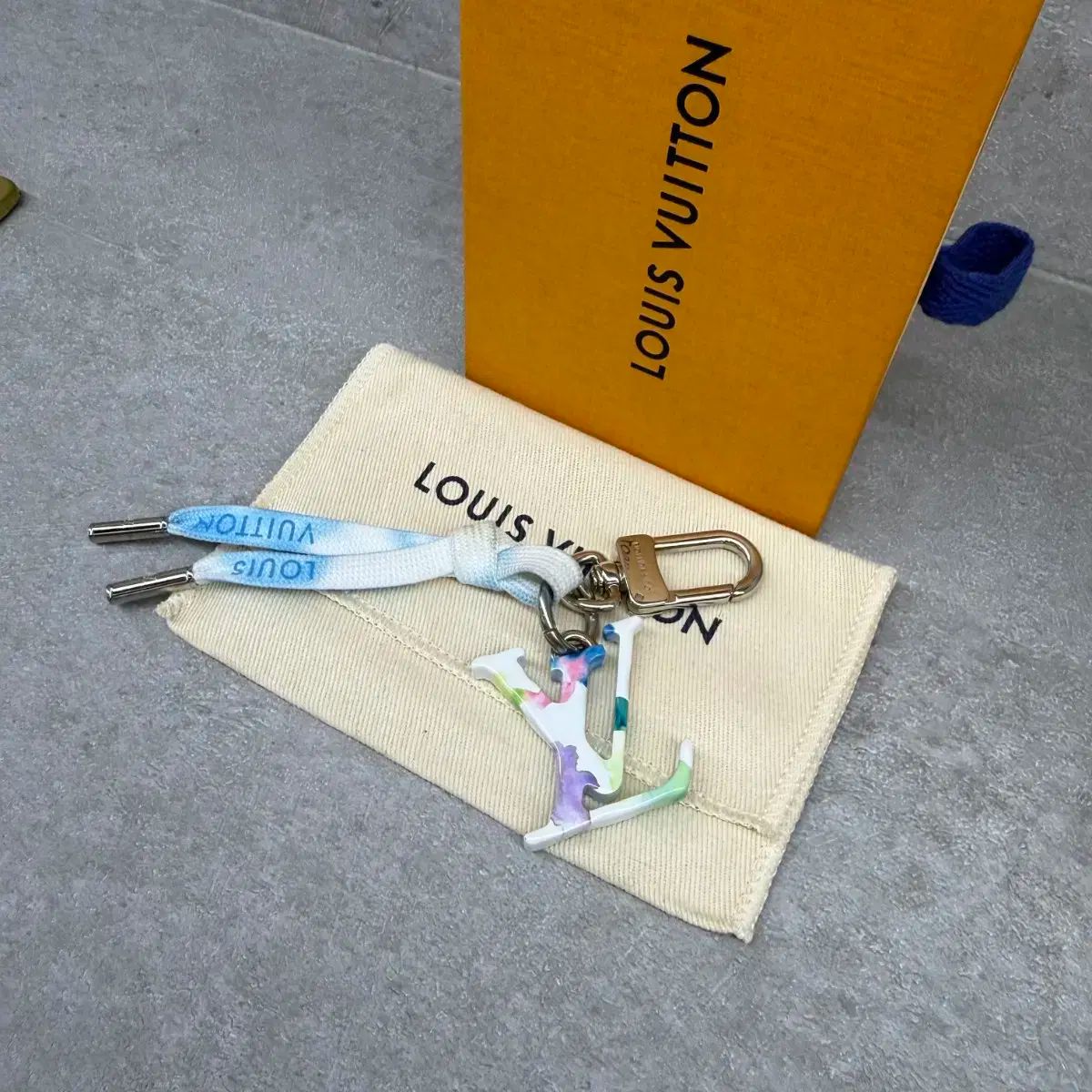 Louis Vuitton ウォーターキーホルダー Louis Vuitton ウォーターキーホルダー Louis Vuitton