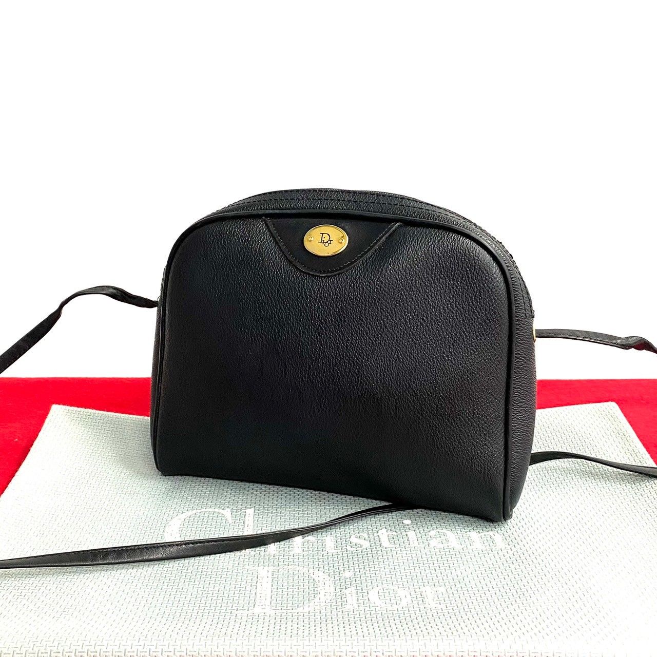 ほぼ 未使用 希少品 Christian Dior ディオール ハニカム 柄 ロゴ レザー ミニ ショルダーバッグ ポシェット サコッシュ ブラック  30252 - メルカリ