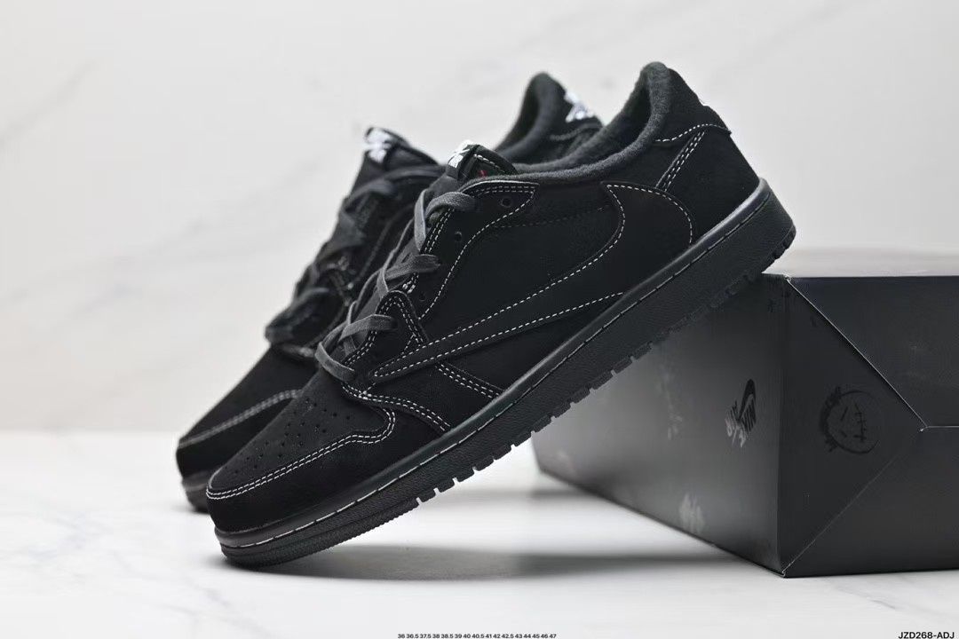 Travis Scott x Air Jordan 1Low OG Black|Phantom