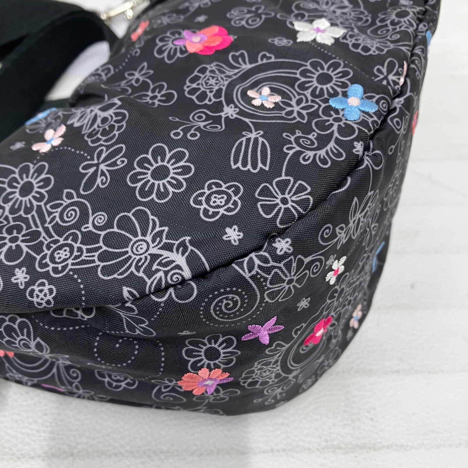 美品 ハワイ限定 レスポートサック ルプティブーケ 斜めがけ