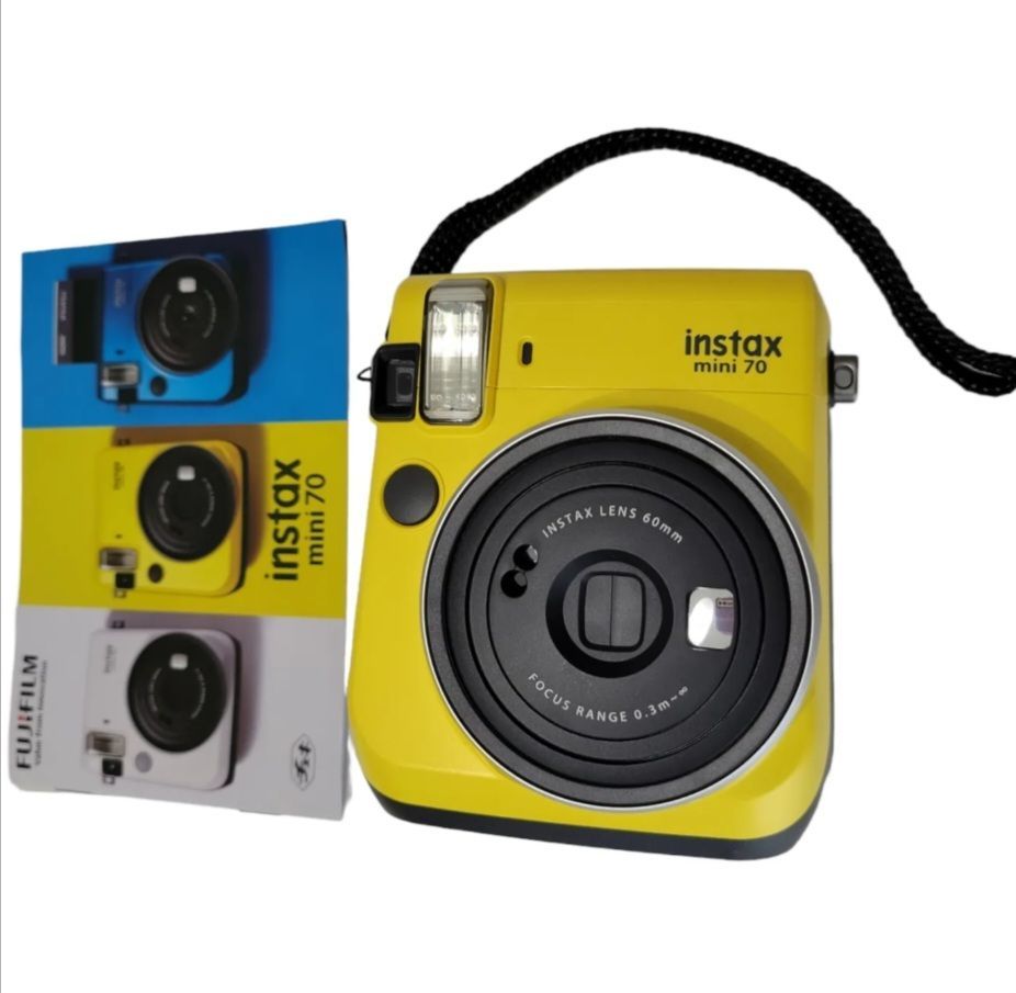 美品】 チェキ本体 instax mini 70 イエロー - Toshin Company - メルカリ