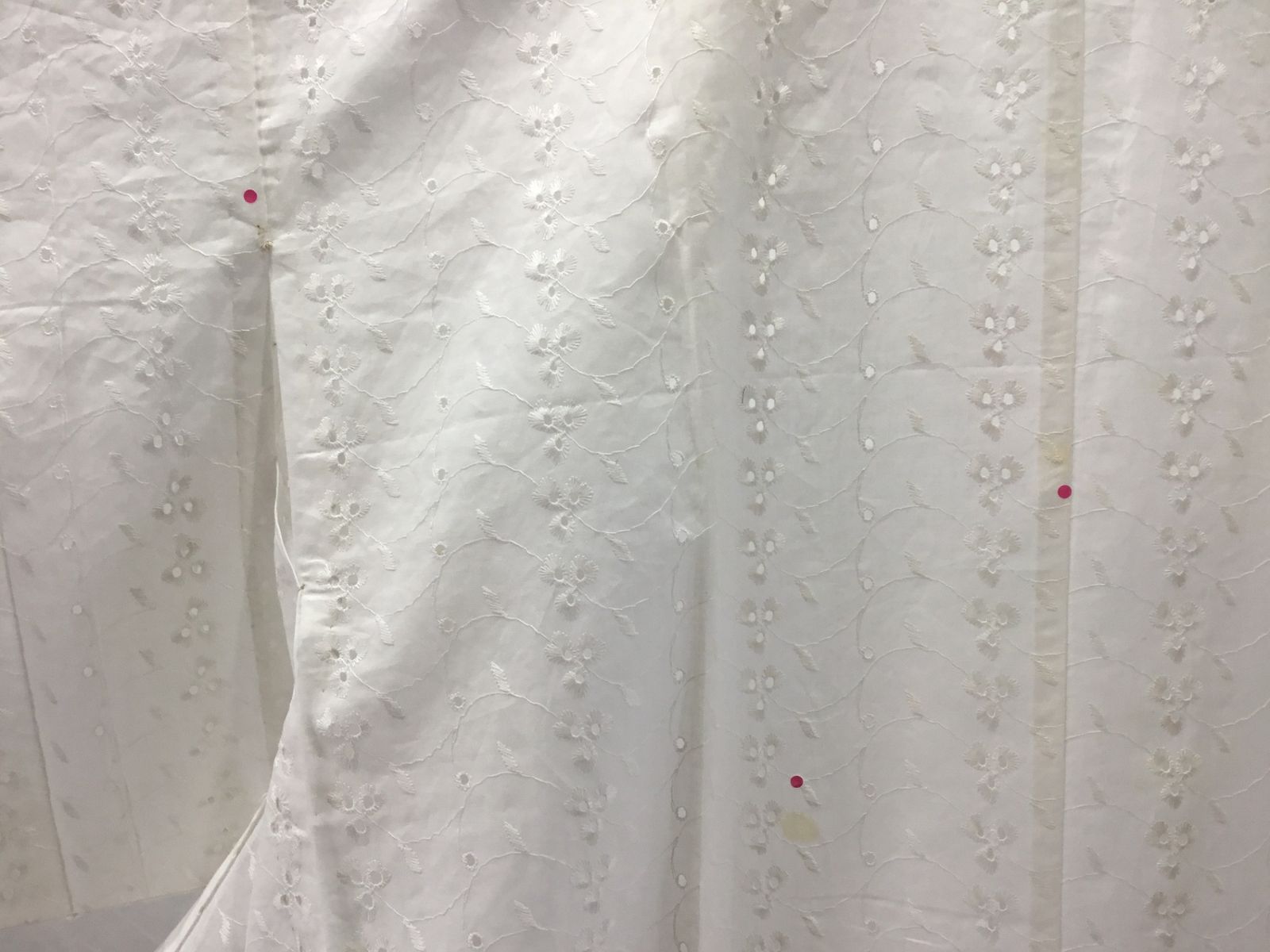 喪服セット/黒紋付＋長襦袢/美品/正絹＋麻/五つ紋/「五三ノ桐」/衿下ネームなし/バチ衿/絽/半衿付/仕立上がり/適応身長152～157㎝/8812 喪服セット/黒紋付＋長襦袢/美品/正絹＋麻/五つ紋/「五三ノ桐」/衿下