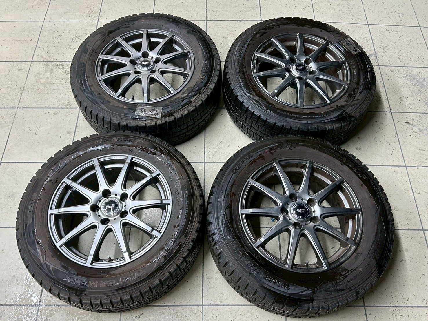 スタッドレス＆ホイールセット 215 65R16 WM01