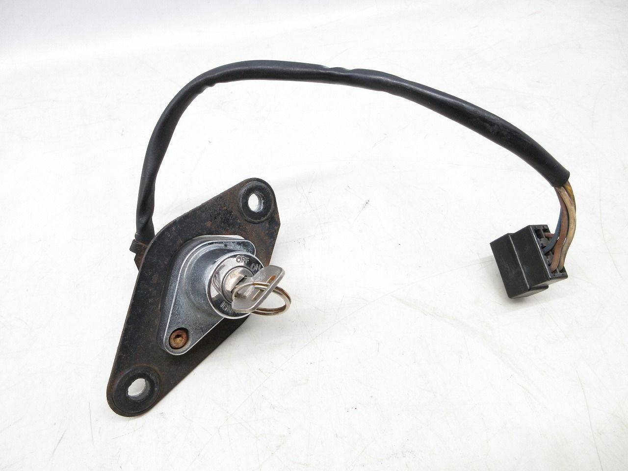 鍵1本付 バイク部品