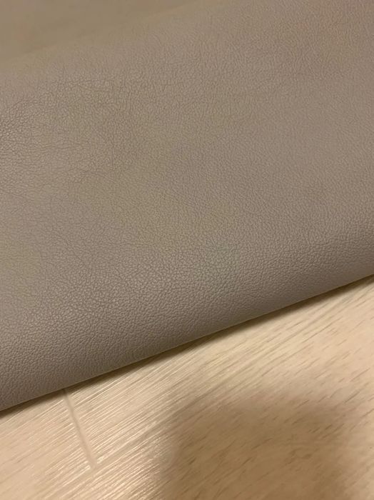 本革