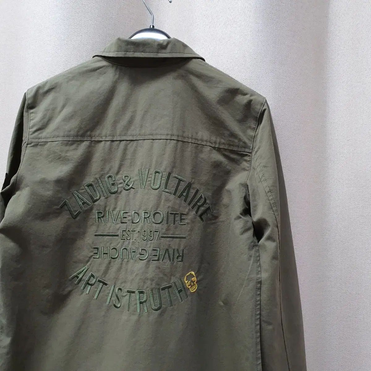 エ ヴォルテール