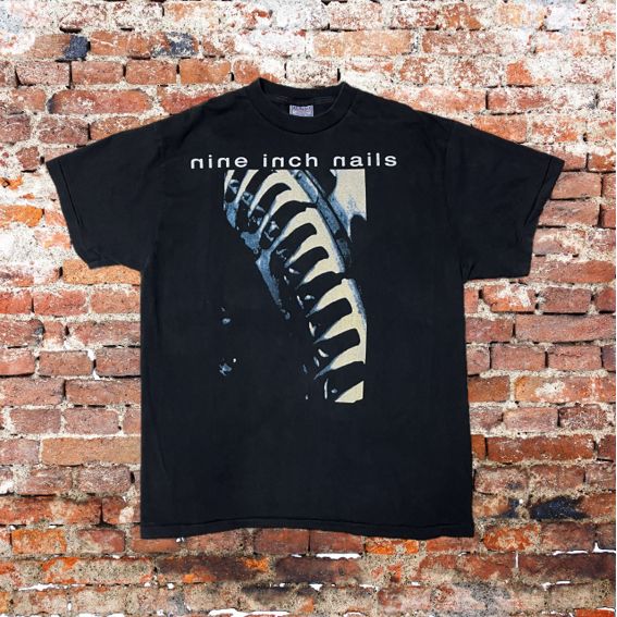 Nine Inch Nails / ナインインチネイルズ Tシャツ Now I'm Nothing