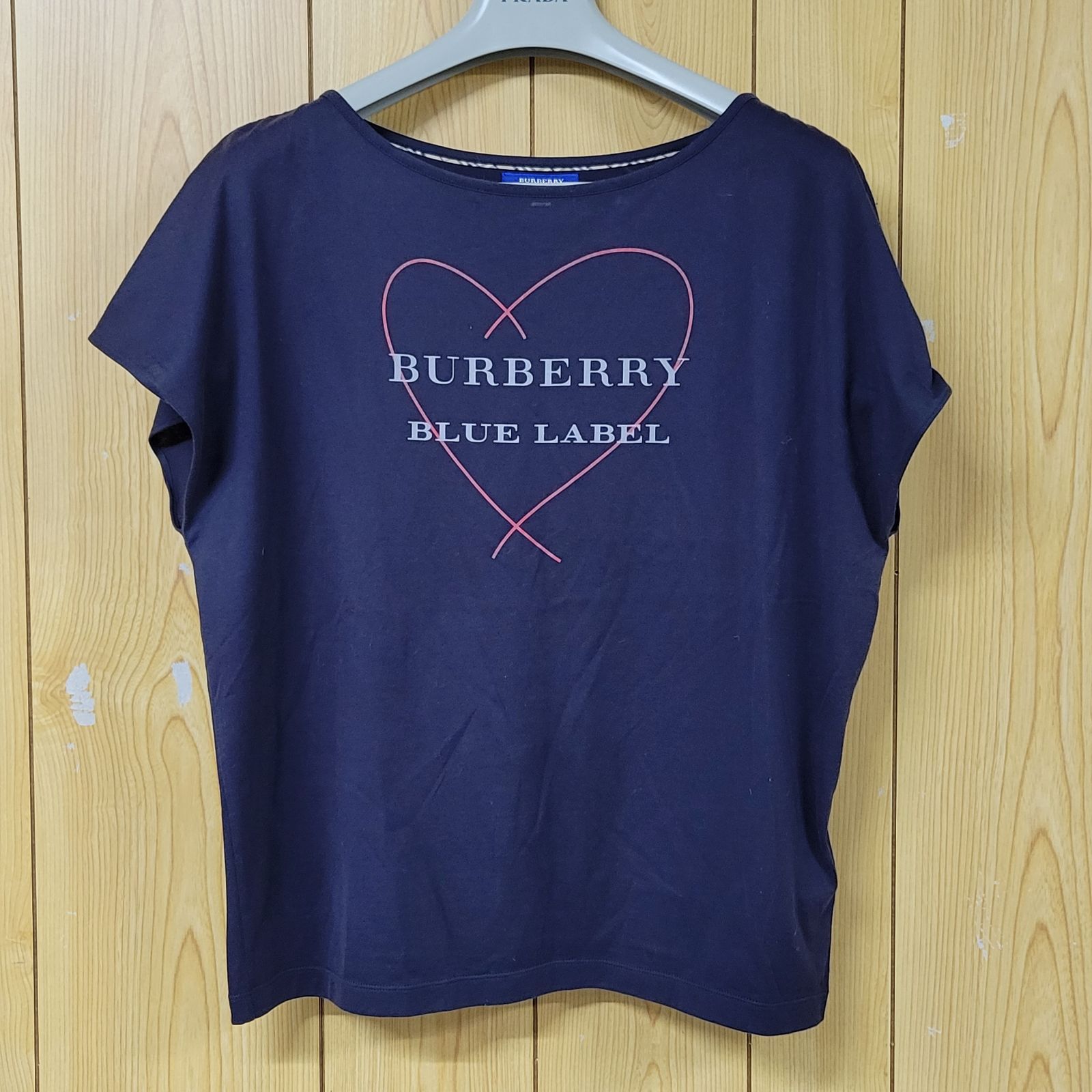 87 BURBERRY バーバリー ブルーレーベル Tシャツ ネイビー ハート