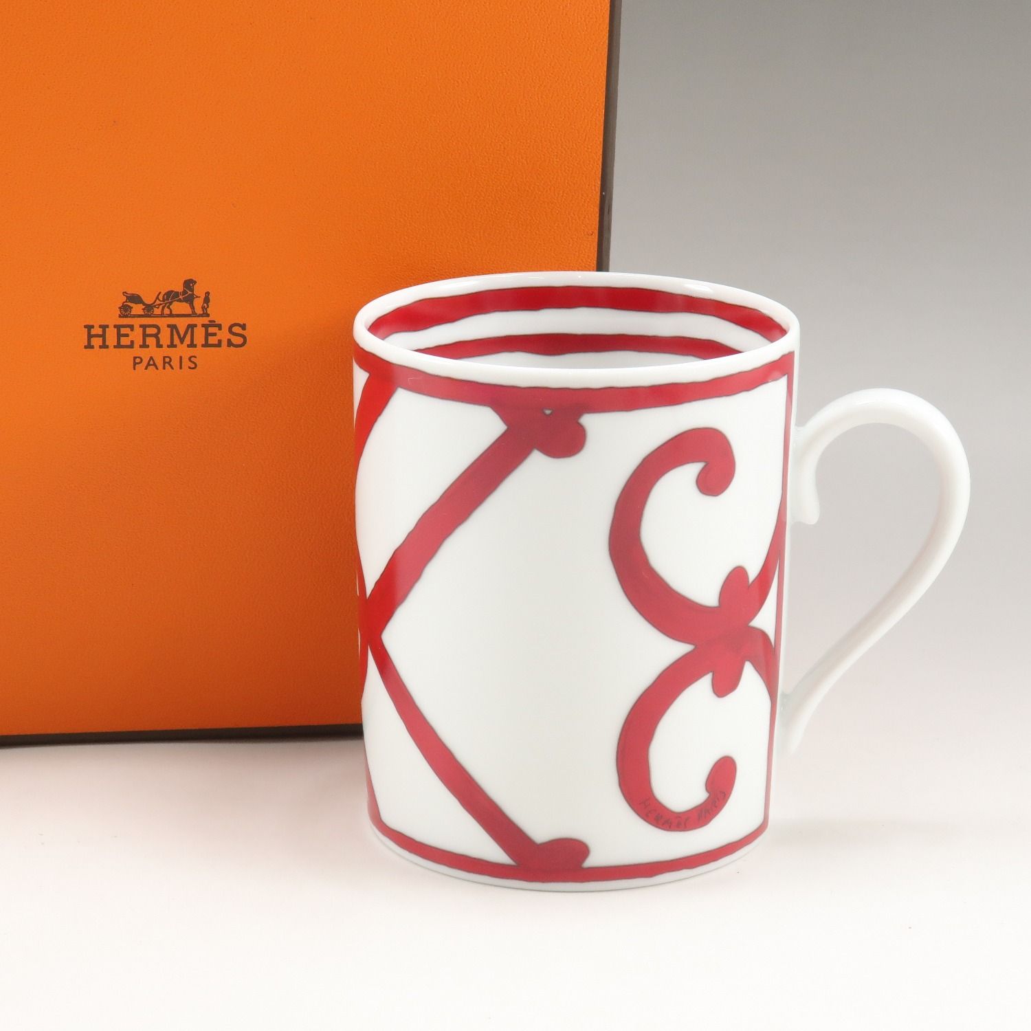 未使用品✨完売品✨Hermes エルメス　ガダルキヴィール マグカップ 食器×2 エルメス（HERMES） ガダルキヴィール マグ 300ml No.1