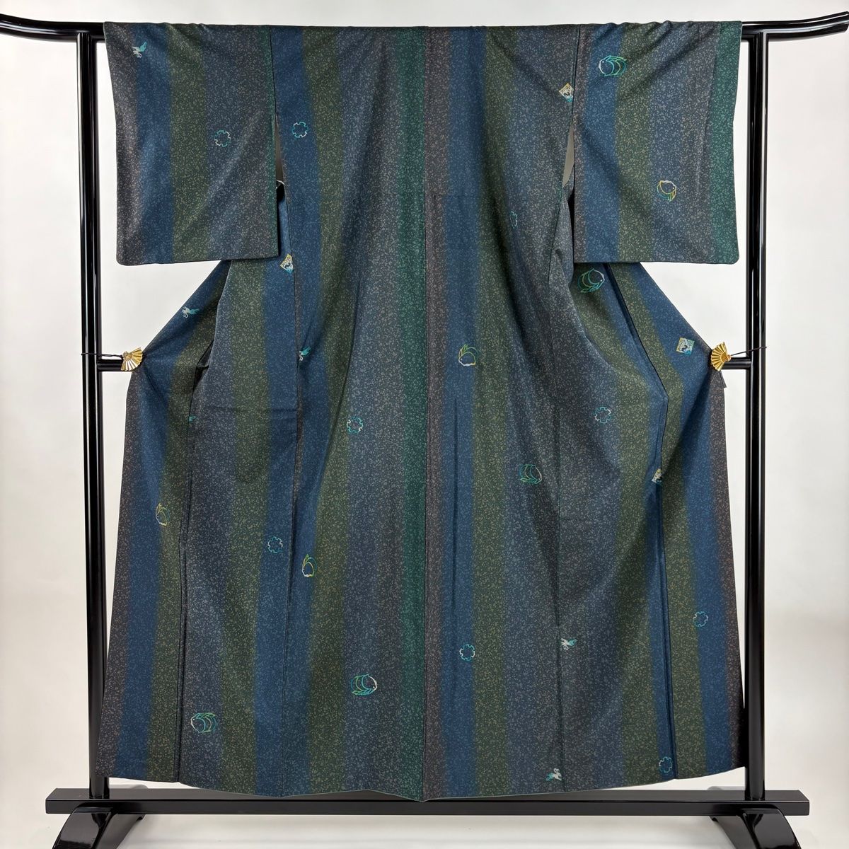 小紋 身丈158cm 裄丈61.5cm S 袷 ウサギ 雪輪 青緑 正絹