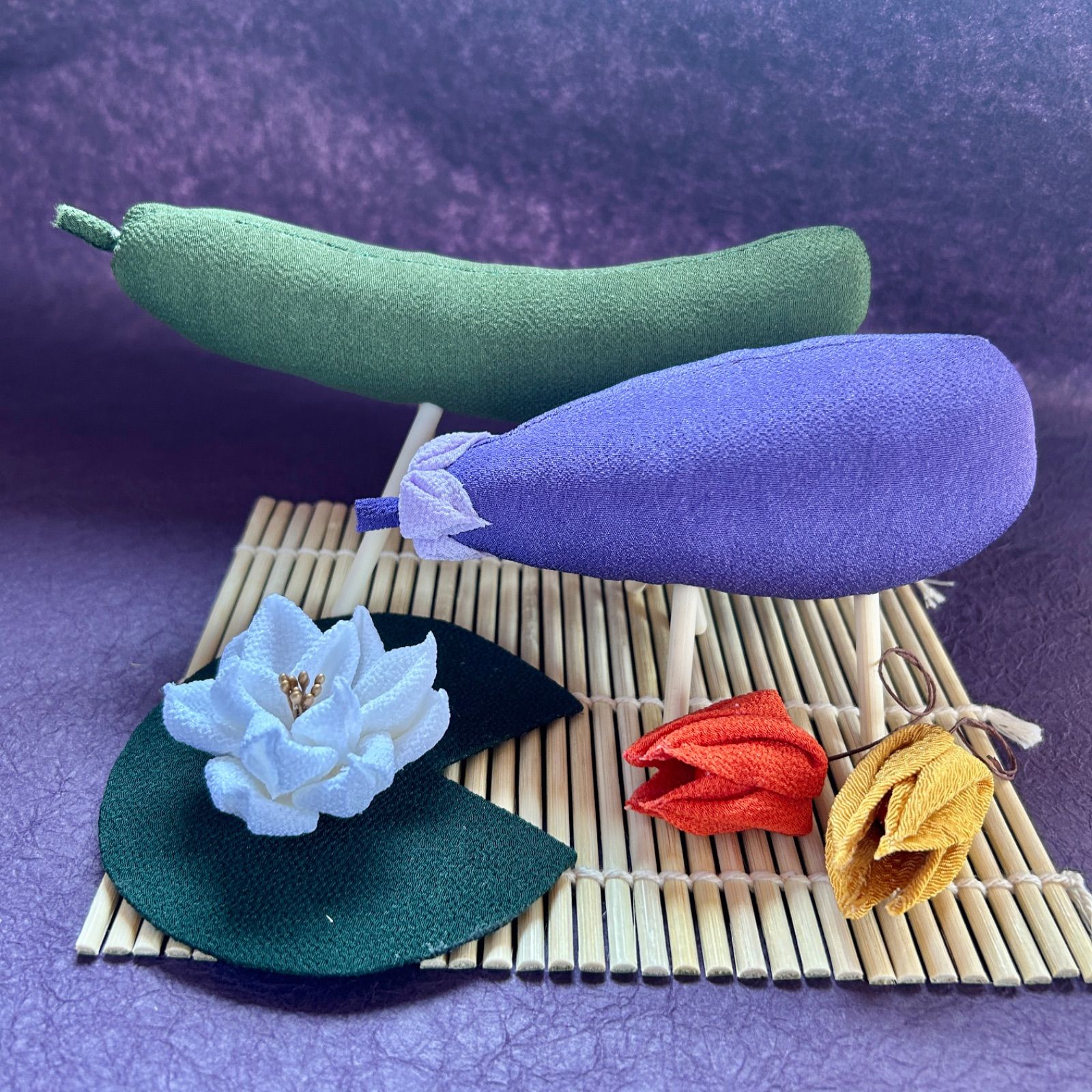 お盆飾り ちりめん細工 つまみ細工 ちりめん 精霊馬 蓮 ほおずき