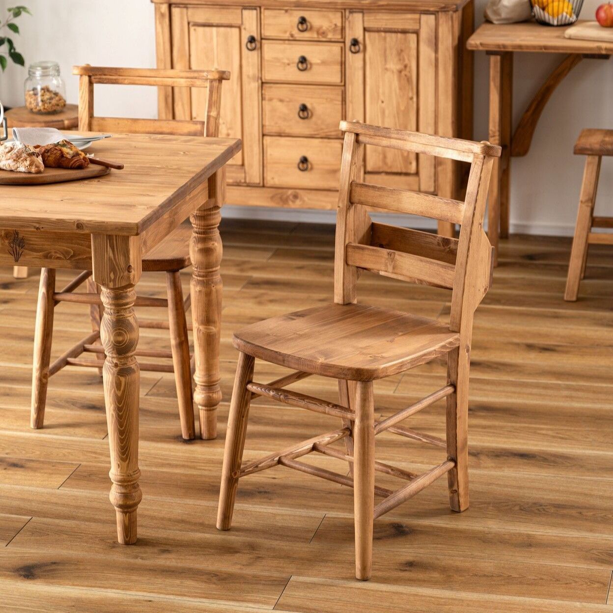 ♪ ２脚セット 北欧デザイン 天然木 ダイニングチェア