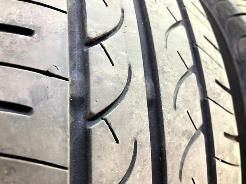 YOKOHAMA サマー ヨコハマ ブルーアースAE01F 175 65R15 4本 4ミリ