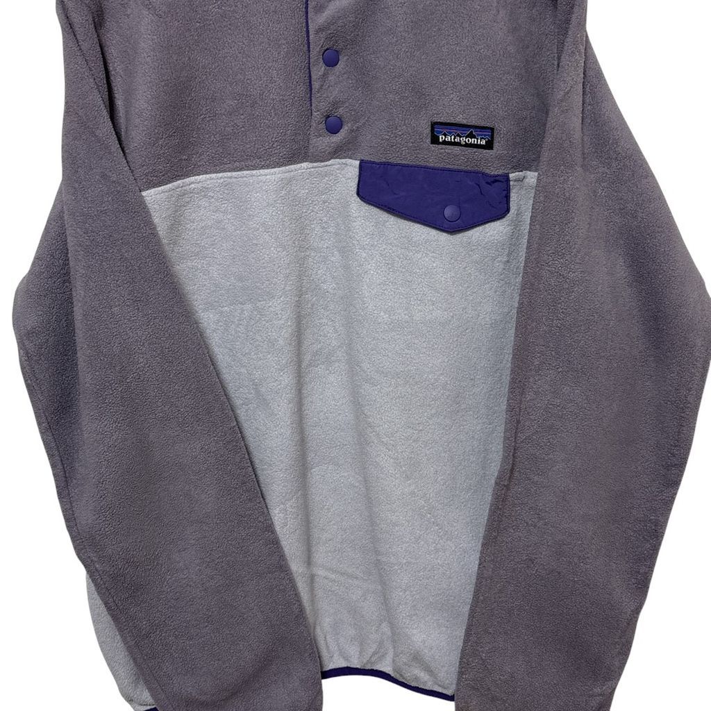 Patagonia ウィメンズライトウェイトシンチラスナップT