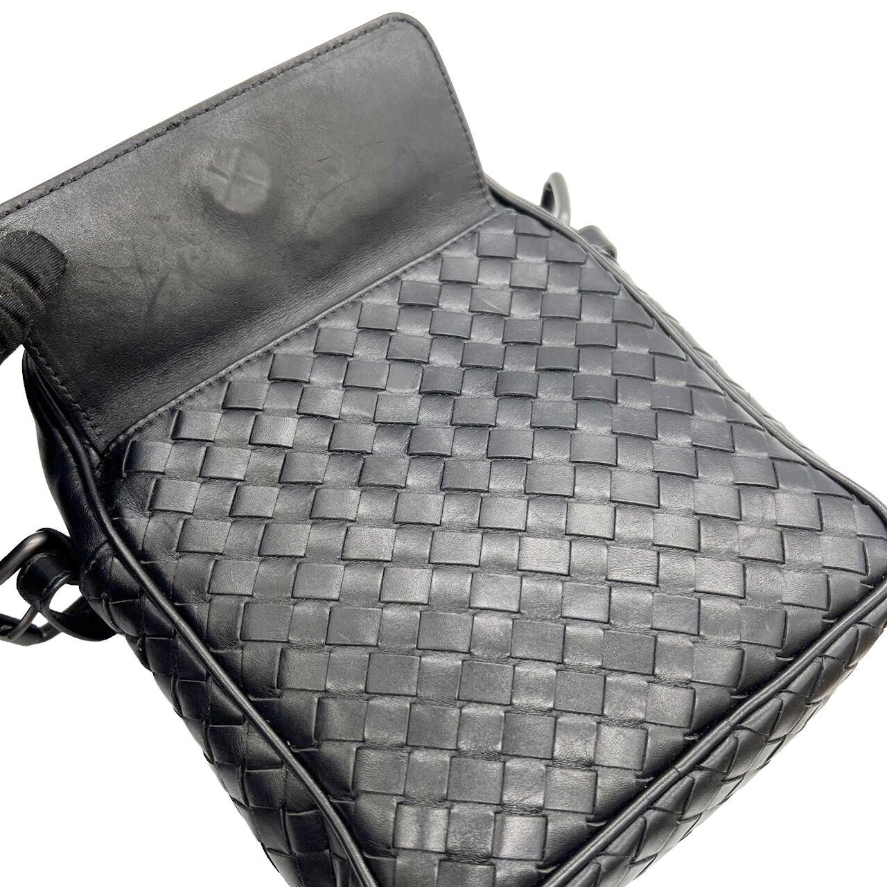 BOTTEGA VENETA ボッテガ ショルダーバッグ イントレチャート