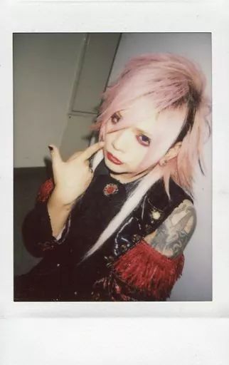 中古】生写真(男性) the Raid./bo_ya/上半身・衣装黒・赤・左向き