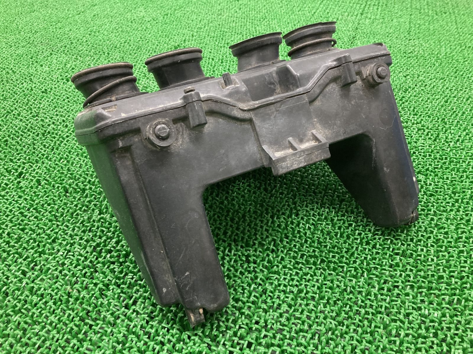 バイク ゼファー400 エアクリーナーボックス カワサキ 純正 ZR400C