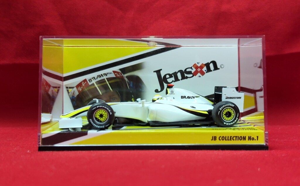 ★絶版！ミニチャンプス 1/43 ￼￼ブラウンGP 09 ショーカーJB 新品 CMR43F1002 CMR 1/43 Brawn GP BGP 001 GP Brazil ワールド