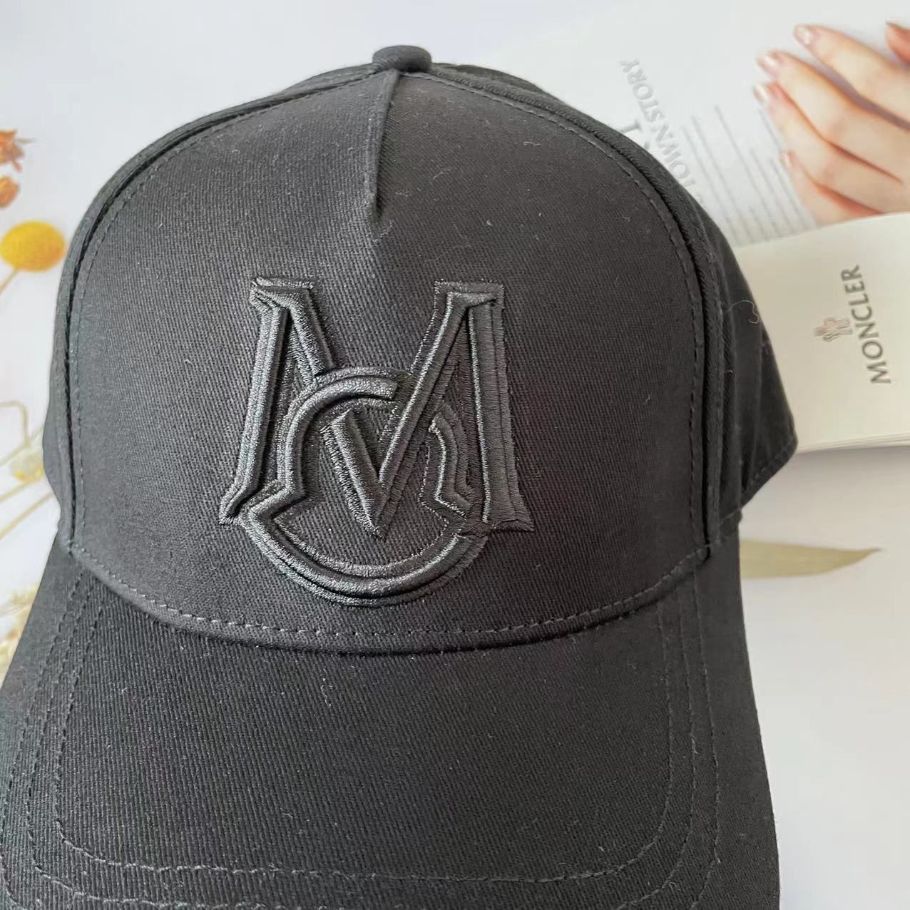 未使用品 モンクレール ブラック キャップ 帽子 MONCLER モンクレール BERRETTO BASEBALL ベースボール キャップ